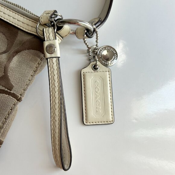 Coach Canvas Signature C Logo Shoulder Bag in Tan/Beige/Brown - Picture 16 of 16